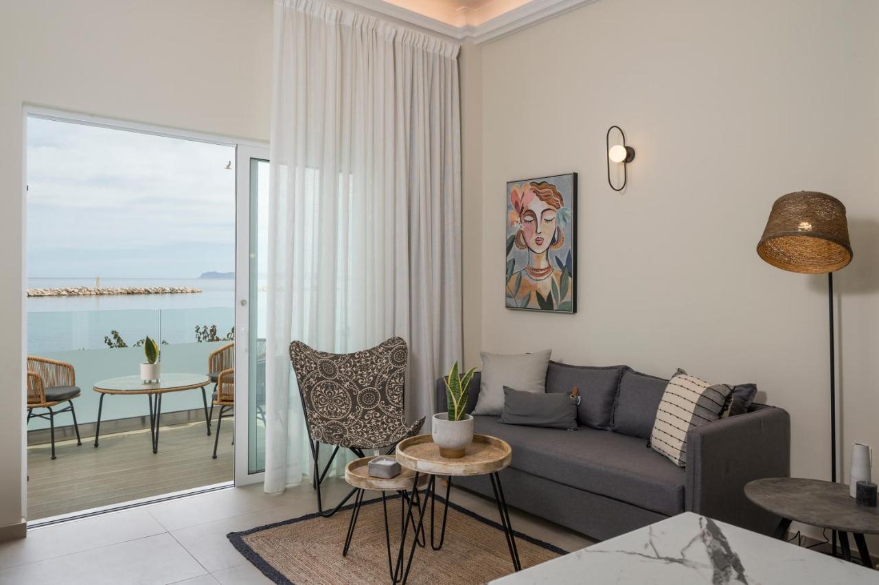 Kolymbari Sea Front Cozy Apartments المظهر الخارجي الصورة