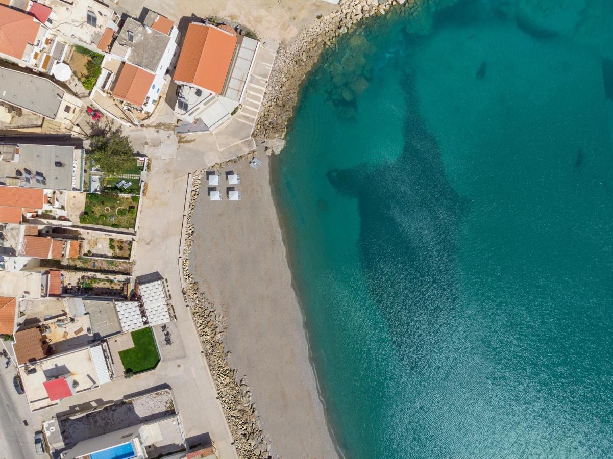 Kolymbari Sea Front Cozy Apartments المظهر الخارجي الصورة